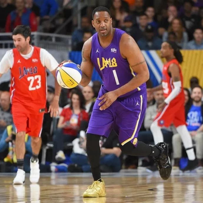 本场比赛中 本场比赛中