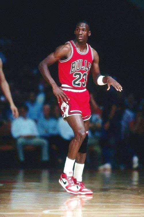 赛中表现不 赛中表现不