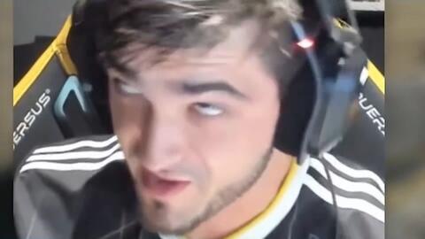 杯中表现出 杯中表现出